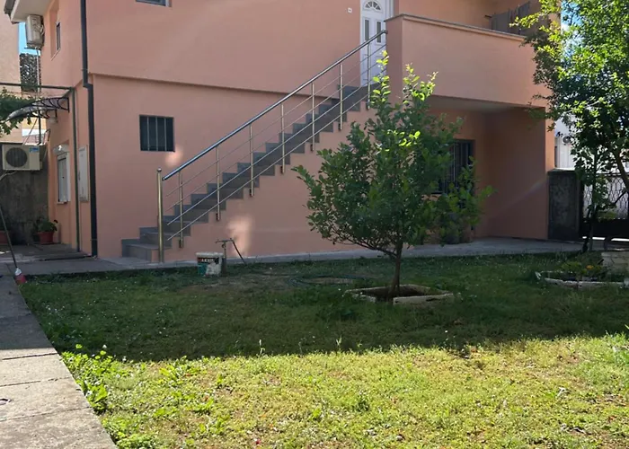 Prestige 3 Apartment